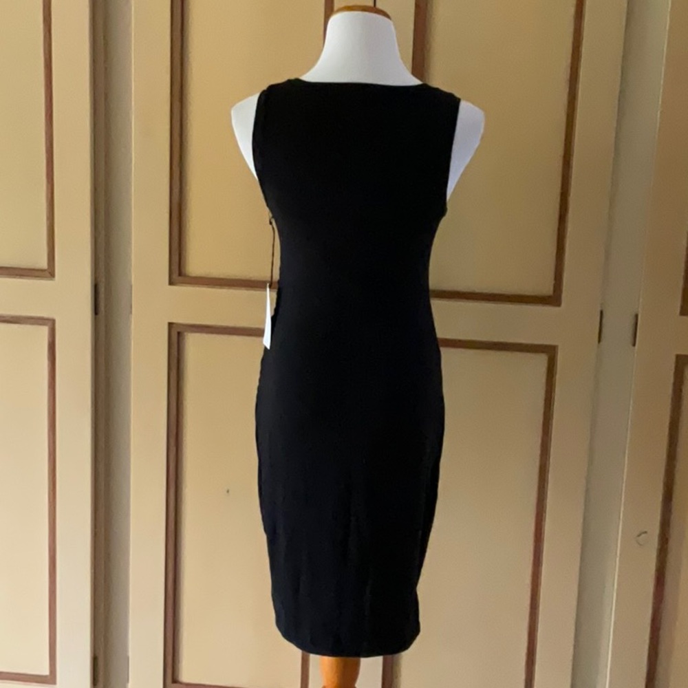 Leith Bodycon Ruched Dress - Picture 3 of 5